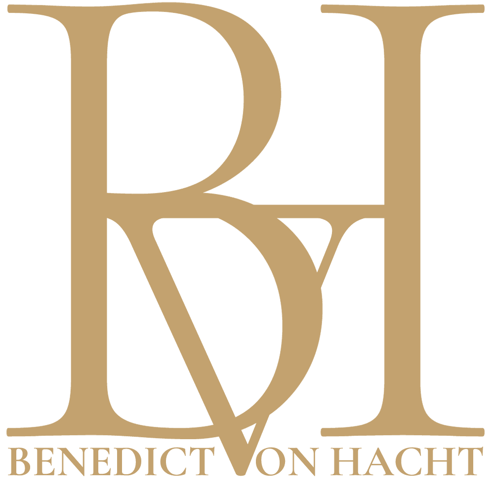 B E N E D I C T  V O N  H A C H T